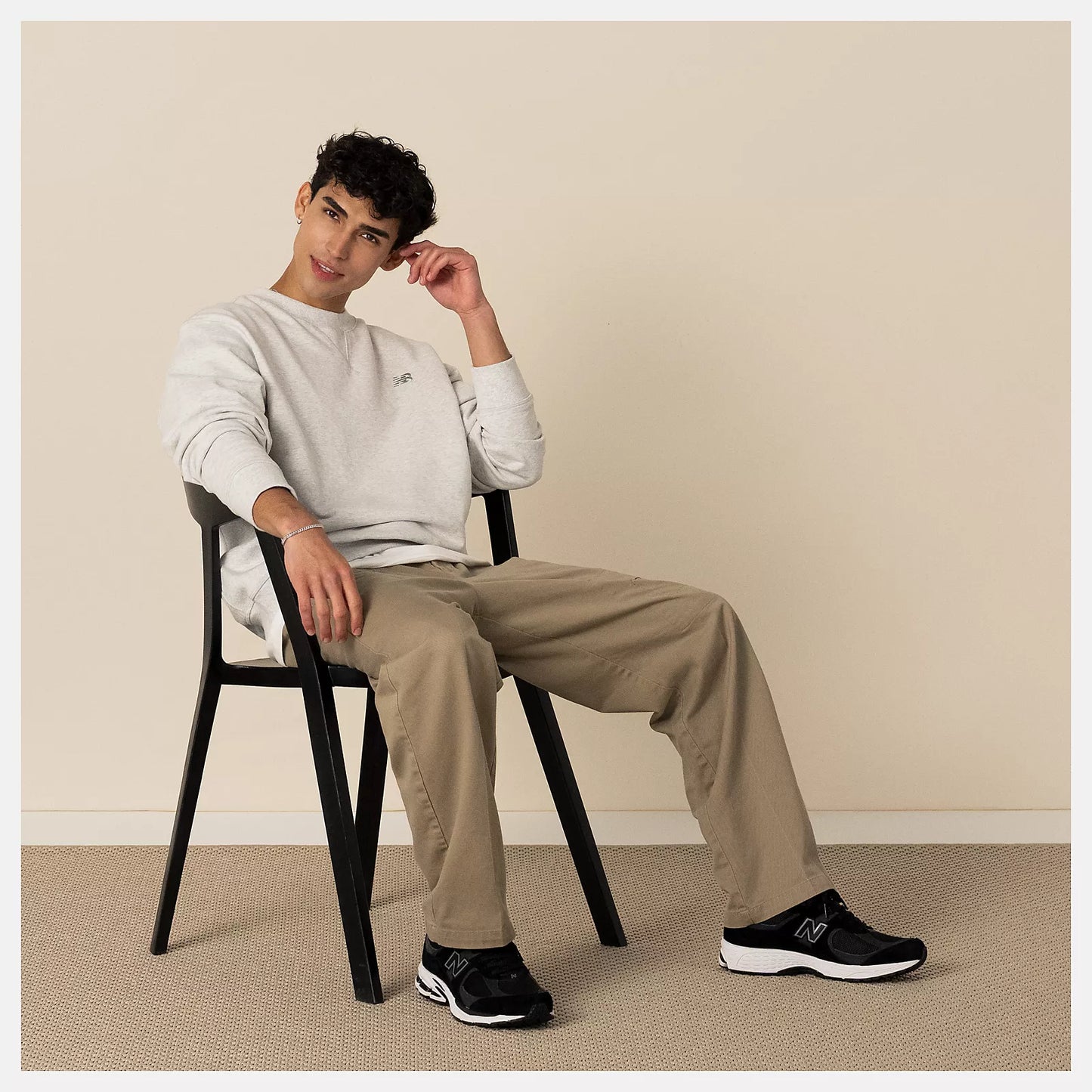 Кроссовки мужские New Balance lifestyle M2002RBK