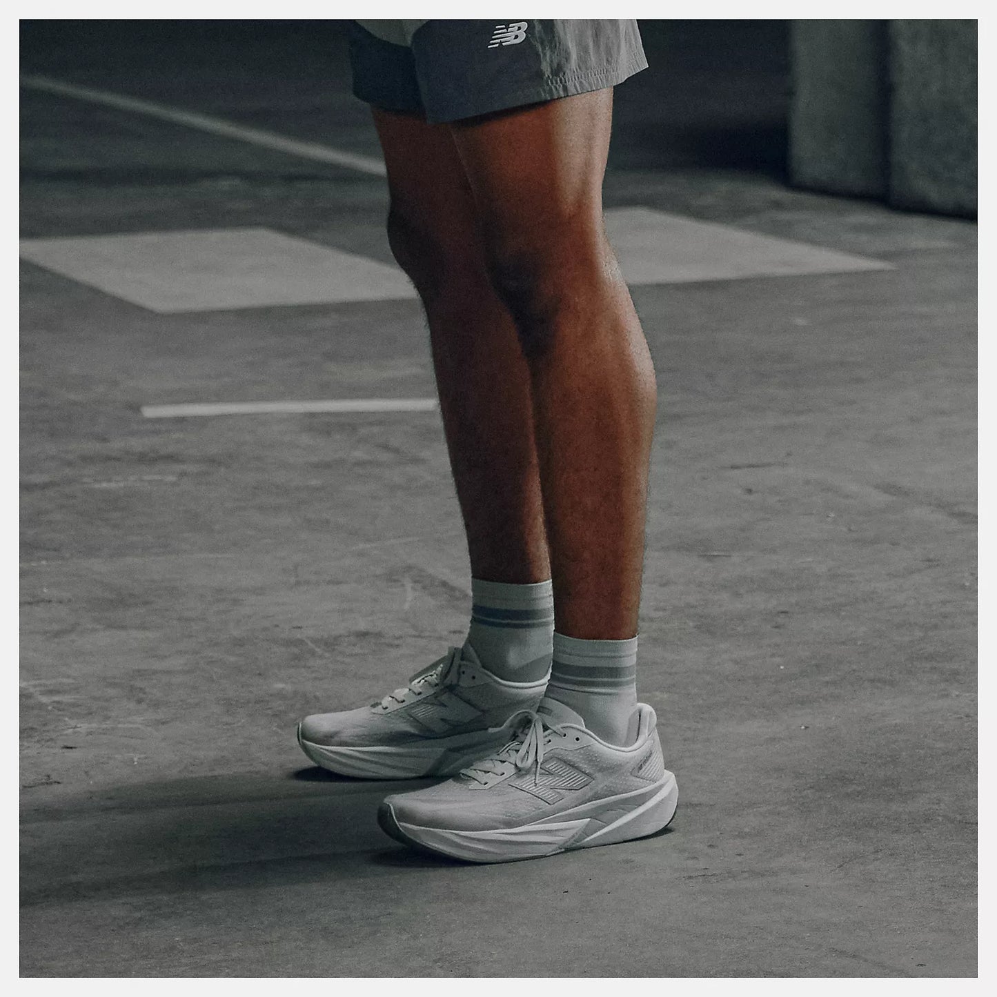 Кроссовки мужские для бега New Balance FuelCell Rebel v5 MFCX3NO