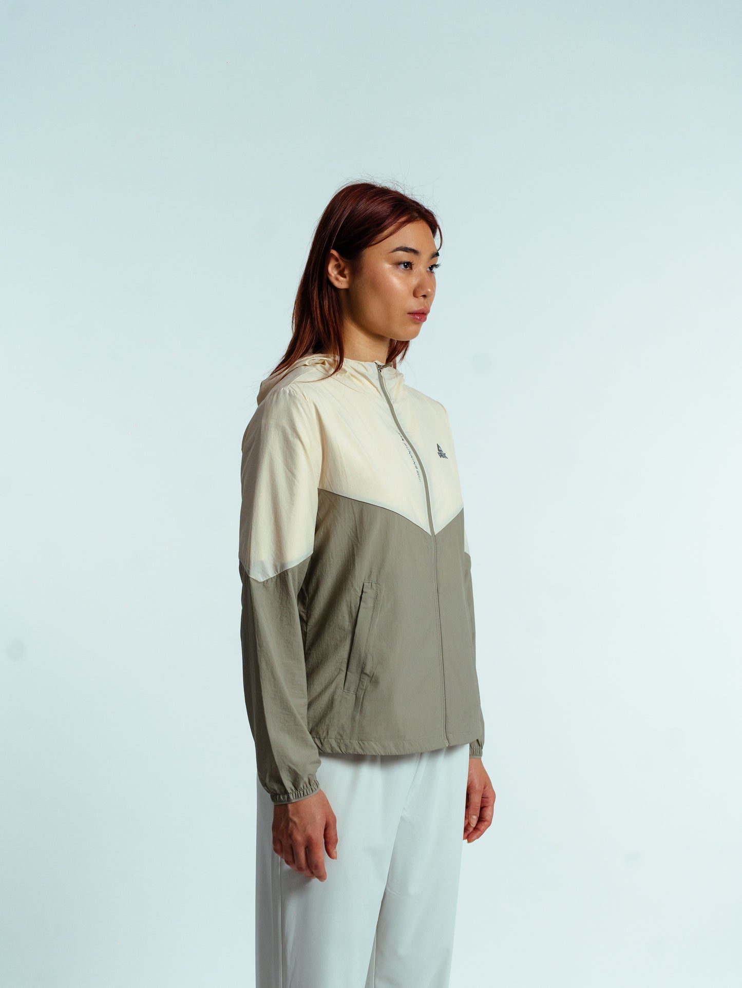 Женская куртка для бега Peak FW2252192 grey olive