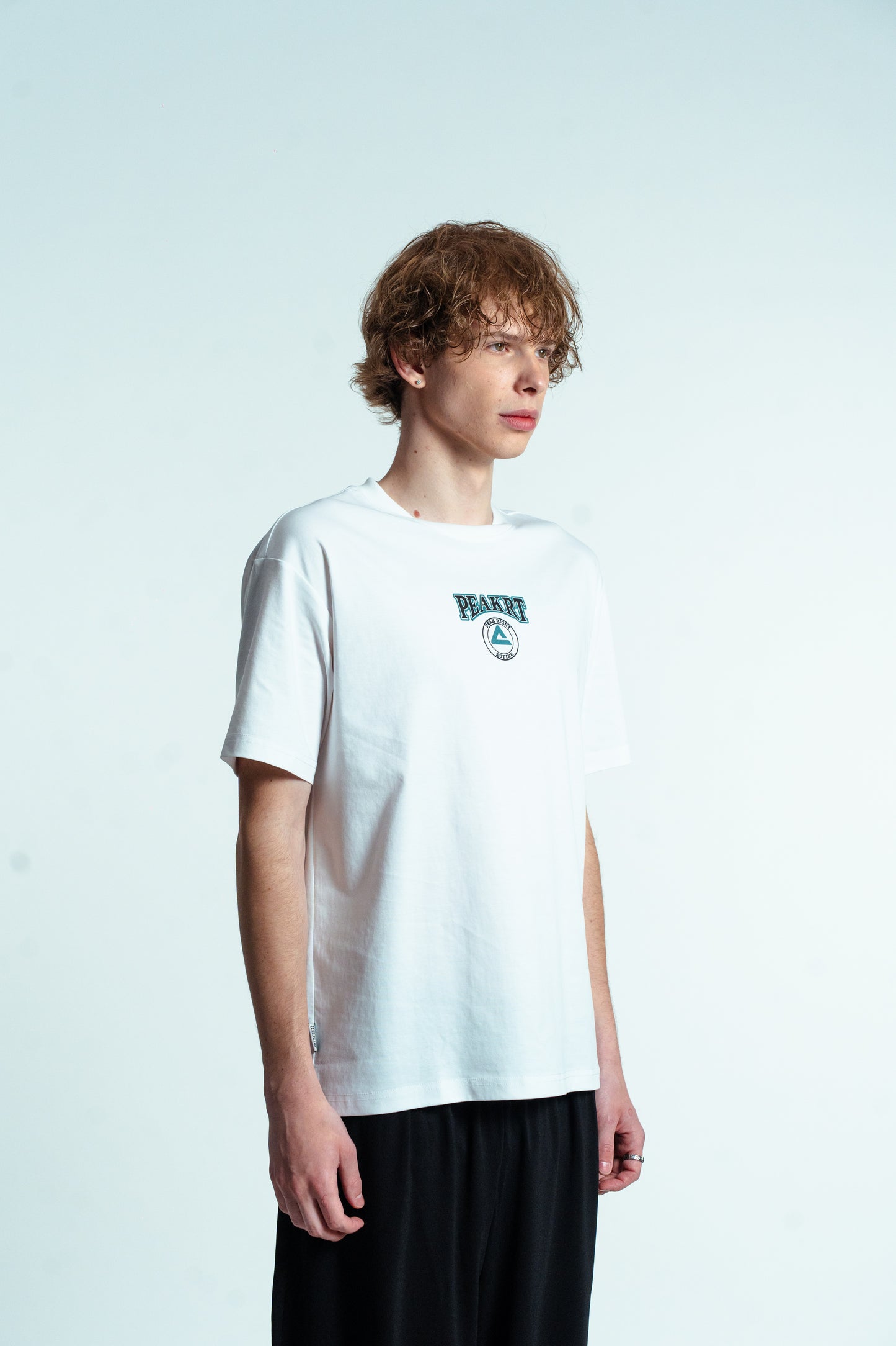 Мужская футболка casual Peak FW6252071 white