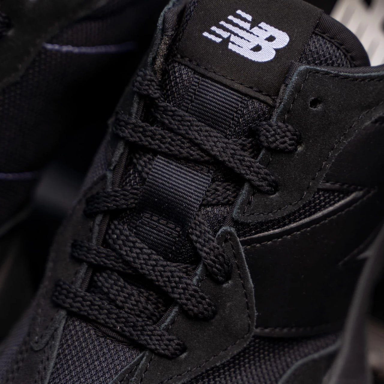 Adidași pentru bărbați New Balance lifestyle MS327CTB