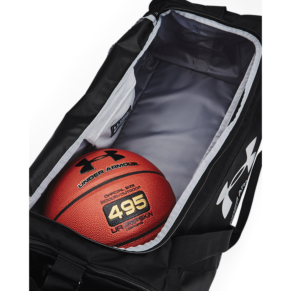 Сумка Under Armour undeniable 5.0 Duffle sm-blk,osfm 1369223-001