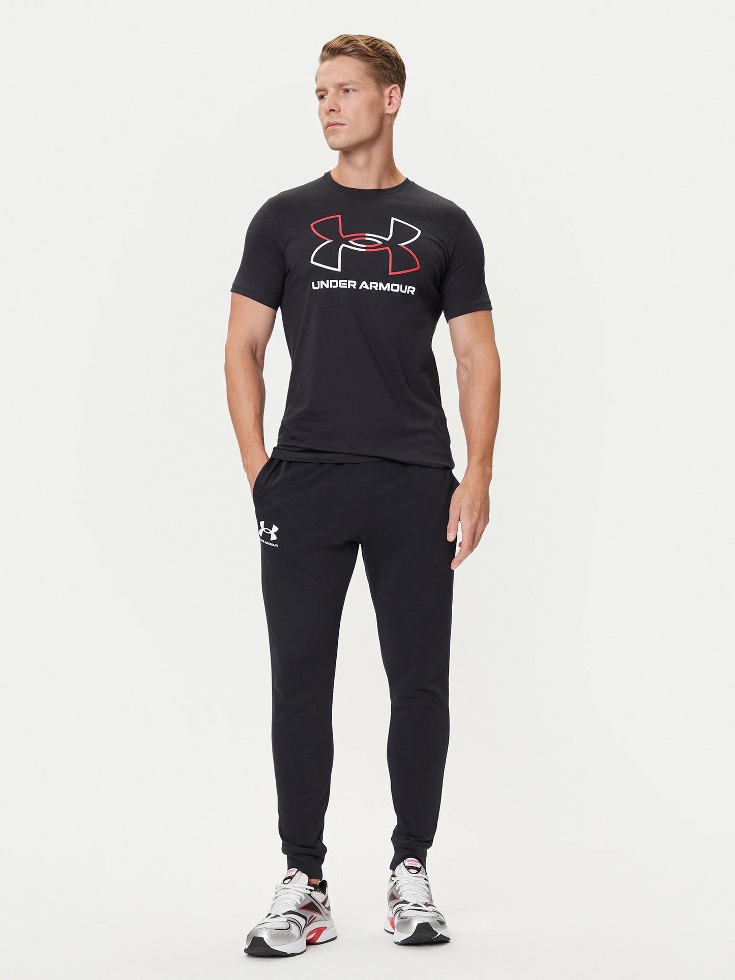 Мужская футболка casual Under Armour Foundation Update 1382915-001